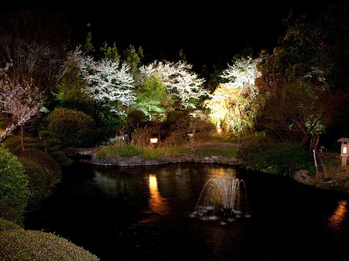 Hotel Garden Palace Kumagaya Esterno foto