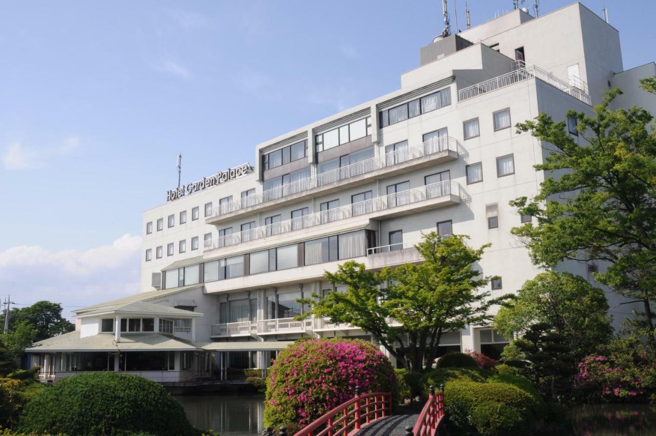 Hotel Garden Palace Kumagaya Esterno foto